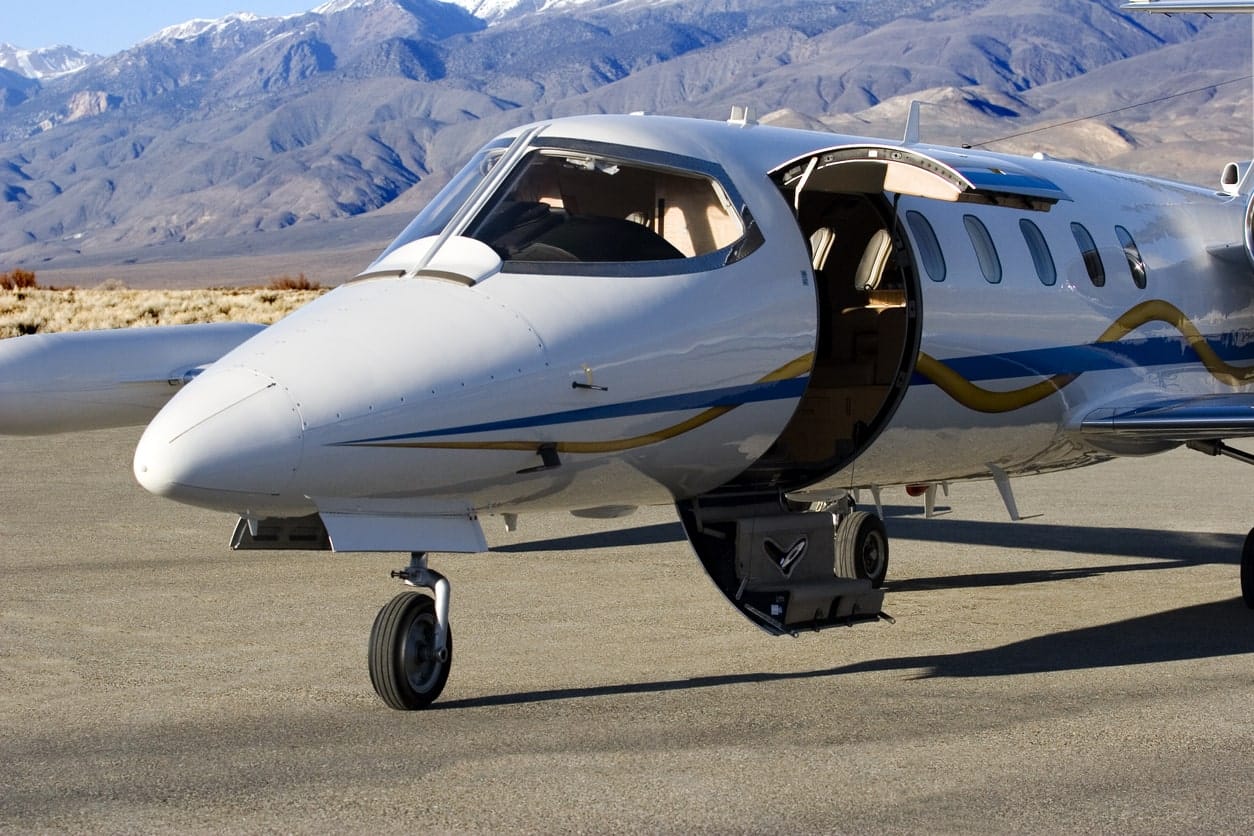 Learjet Models Model 35 - The Early Airway