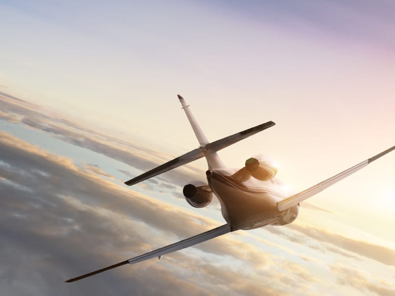 What Do Private Jet Charters Have to Offer? - Early Air Way