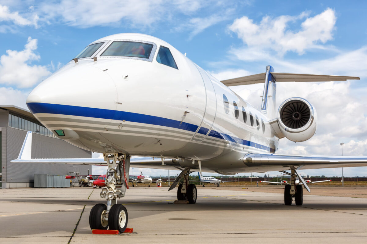 Fly in Comfort With The Gulfstream G450 - The Early Air Way