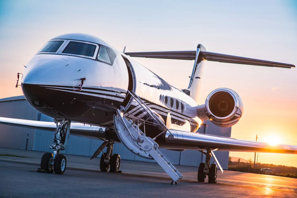 The Benefits of Renting a Private Jet For a Medical Flight - Early Air Way