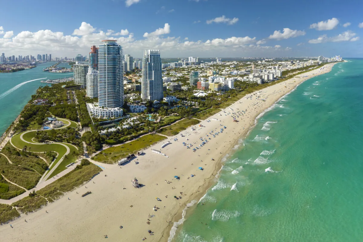 Miami Weekend Getaway by Private Jet - The Early Air Way