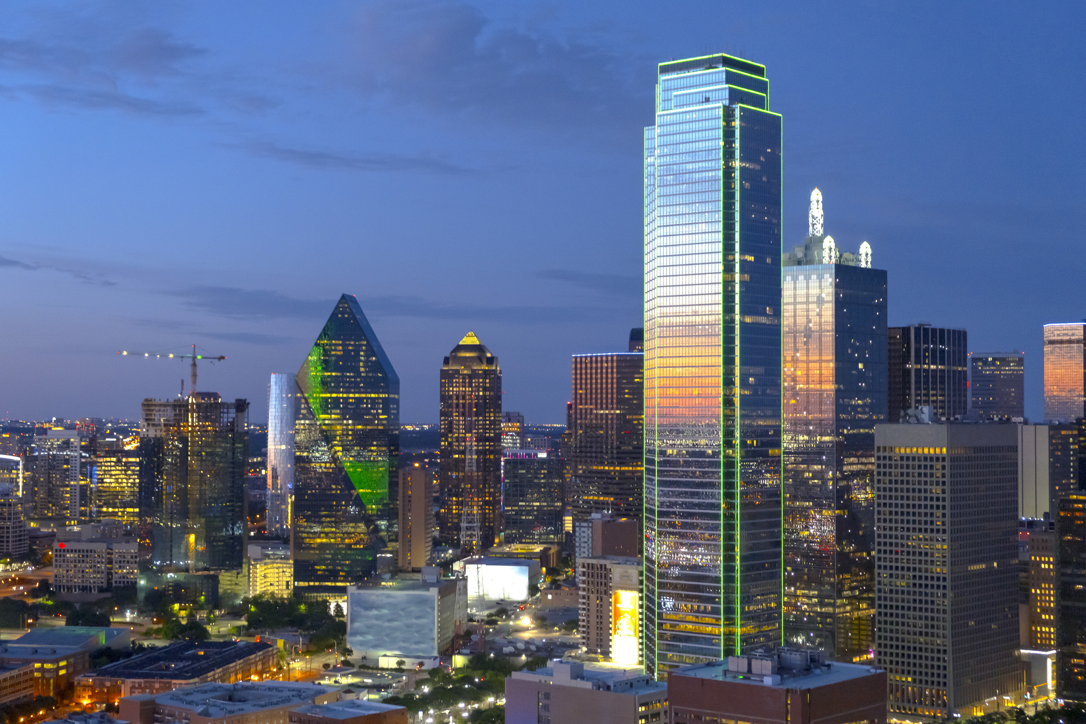 Dallas Luxury Travel: The Ultimate Guide - The Early Air Way